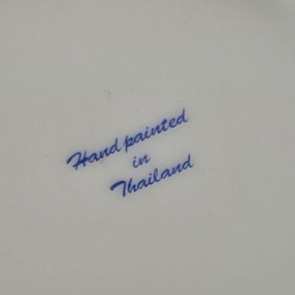 Vintage Benjarong Porcelain Tea Coffee Cup Elephant Handle Gold Gild Trim - Picture 6 of 11